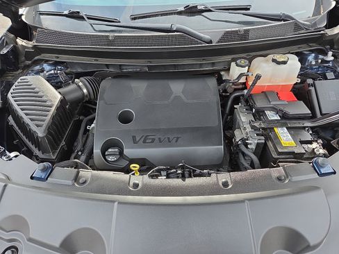 Certified 2023 Chevrolet Traverse LT image 37