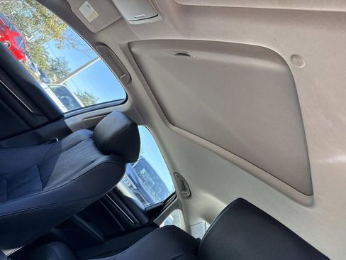 Used 2019 Honda Accord Touring image 46