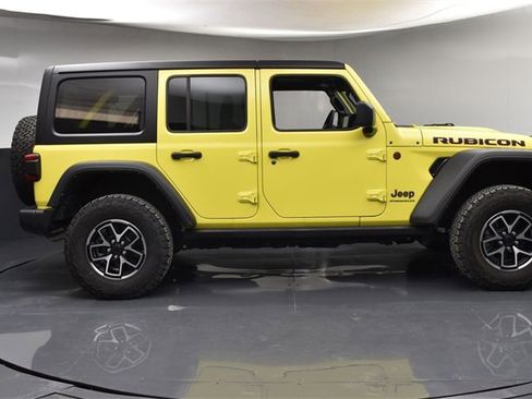 Used 2024 Jeep Wrangler Unlimited Rubicon image 8