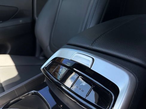 Used 2024 Hyundai Santa Cruz Night AWD/4WD image 19