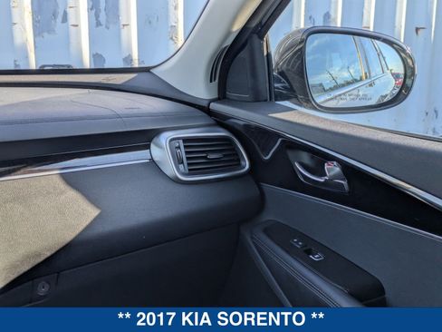 Used 2017 Kia Sorento EX w/ EX V6 Premium Package AWD/4WD image 20