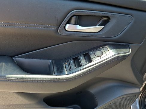 New 2026 Nissan Rogue Dark Armor AWD/4WD image 10