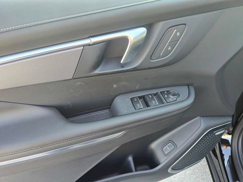 New 2026 Buick Enclave Sport Touring w/ LPO, Floor Liner Package FWD image 17