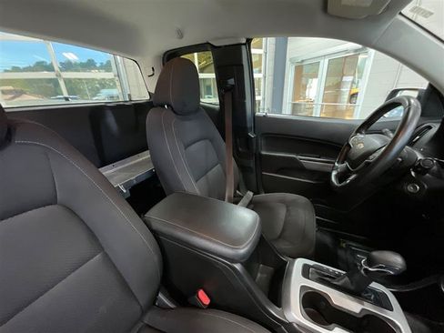 Used 2022 Chevrolet Colorado LT w/ Fleet Safety Package RWD image 25
