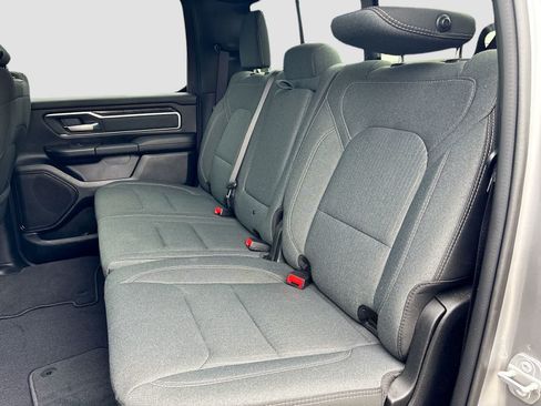 Used 2021 RAM 1500 Big Horn AWD/4WD image 25