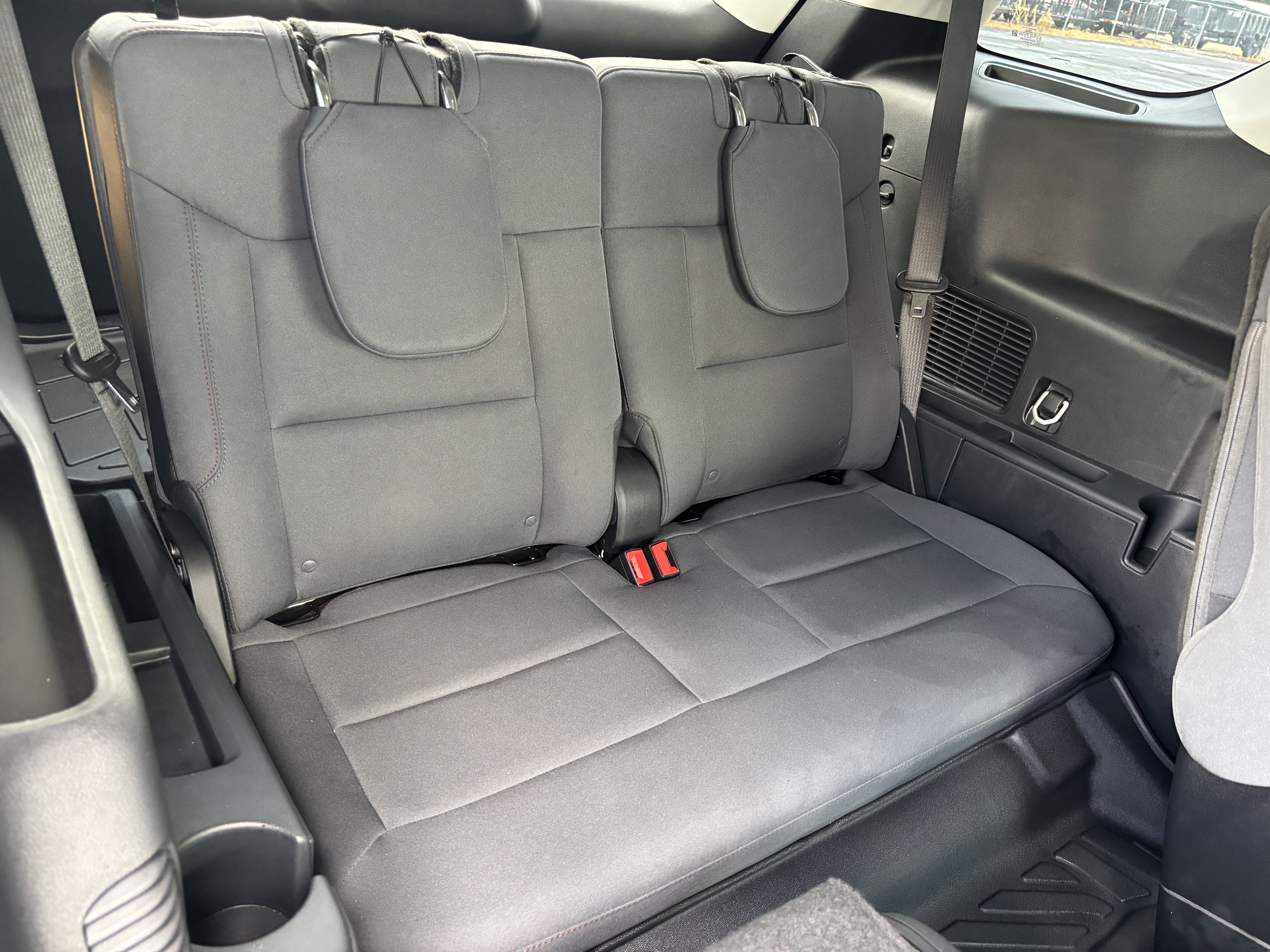 Used 2026 Ford Explorer Active AWD/4WD image 24