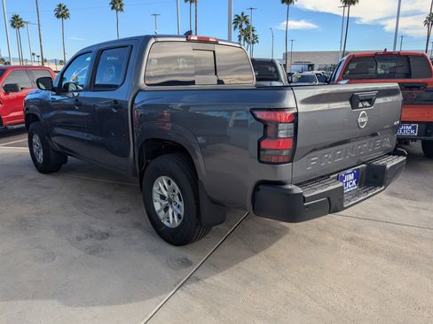New 2026 Nissan Frontier S image 4