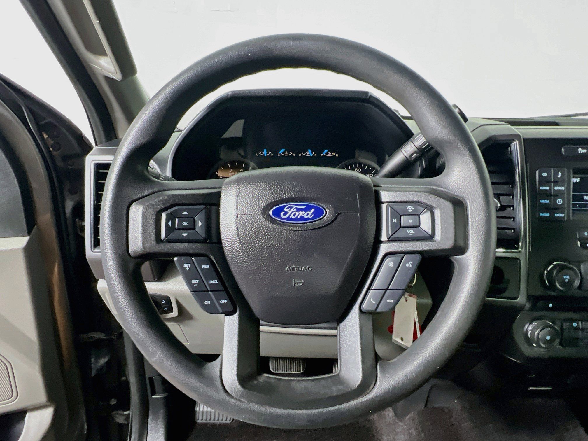 Used 2017 Ford F150 XLT RWD image 17