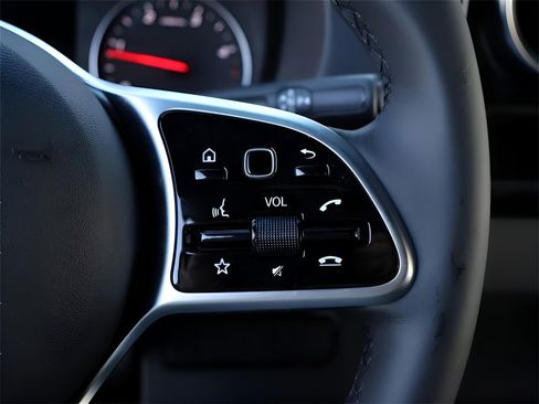 Used 2024 Mercedes-Benz Sprinter 3500 image 33