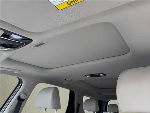 Used 2023 Hyundai Palisade Limited FWD image 23