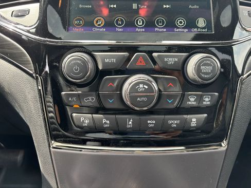 Used 2020 Jeep Grand Cherokee Limited X AWD/4WD image 29