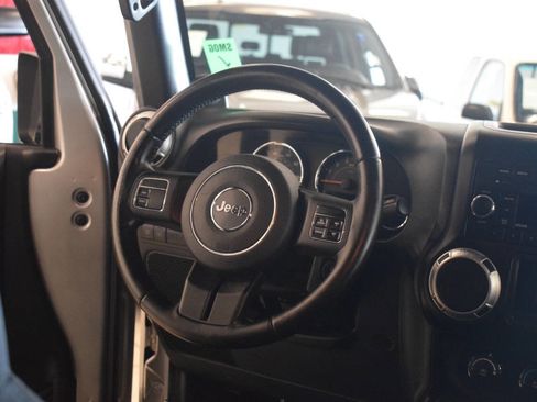 Used 2011 Jeep Wrangler Rubicon w/ Trailer Tow Group image 49