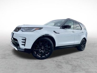Certified 2025 Land Rover Discovery Dynamic SE