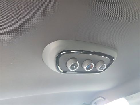 Used 2023 Dodge Durango GT image 29