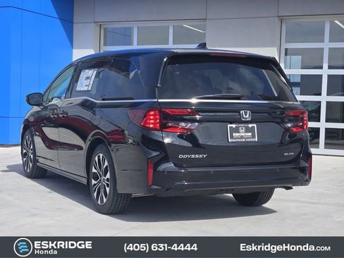 New 2026 Honda Odyssey Elite image 3