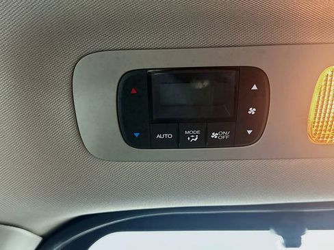 Used 2014 Honda Odyssey EX-L image 25