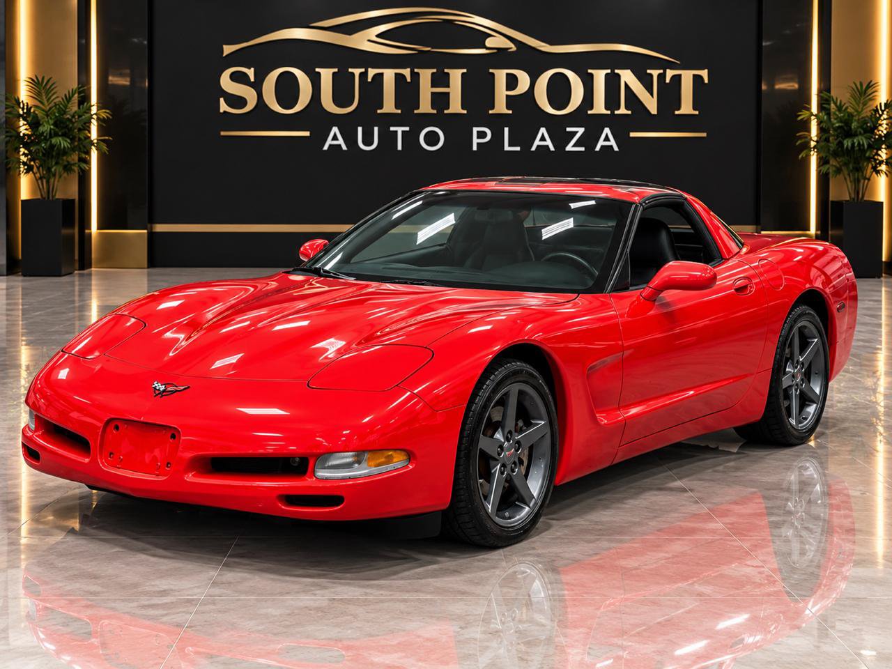 Used 1997 Chevrolet Corvette Coupe RWD image 3