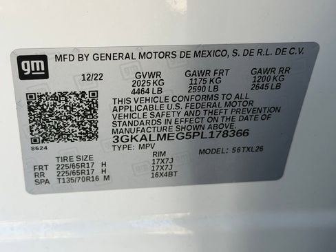 Used 2023 GMC Terrain SLE w/ Driver Convenience Package image 24