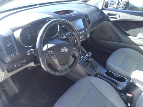 Used 2015 Kia Forte EX w/ EX Premium Package image 13