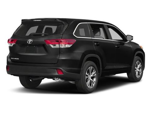 Used 2017 Toyota Highlander Plus w/ Protection Package #3 image 2