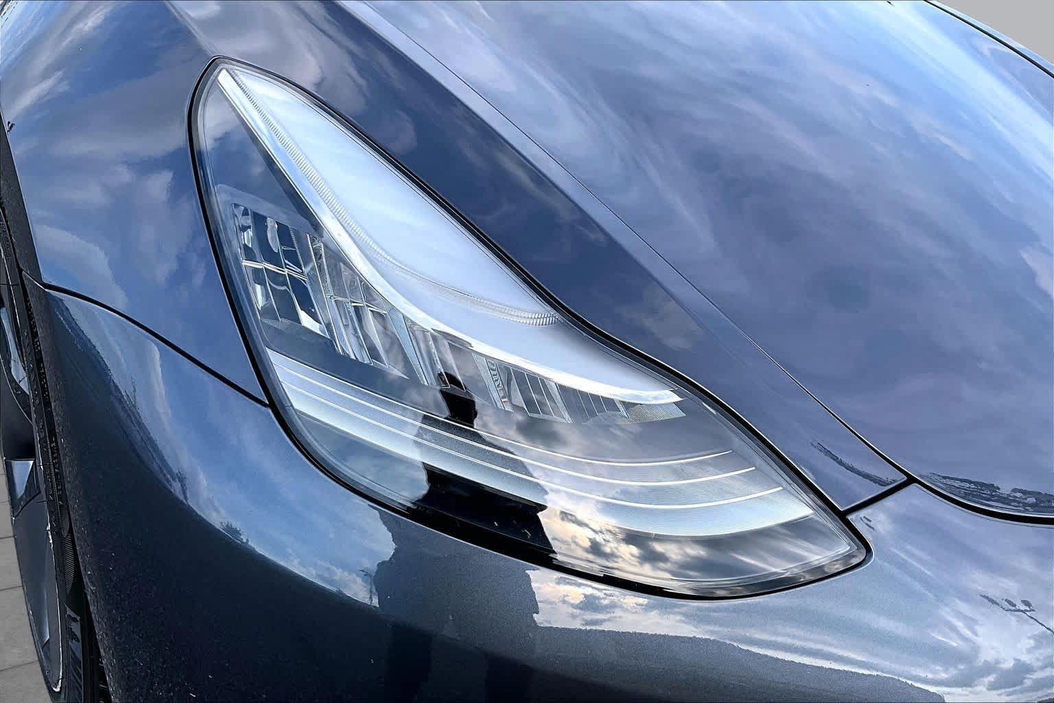 Used 2020 Tesla Model 3 Long Range AWD/4WD image 27