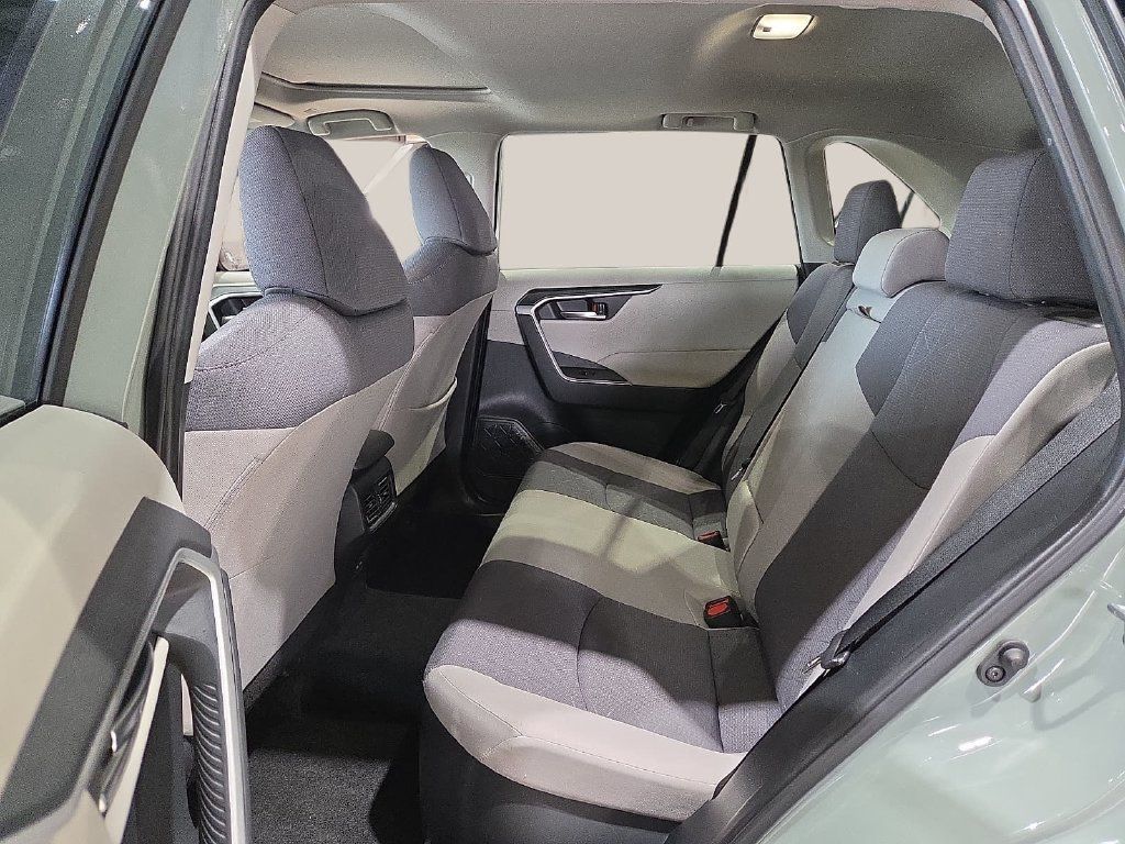Certified 2023 Toyota RAV4 XLE w/ Convenience Package AWD/4WD image 15
