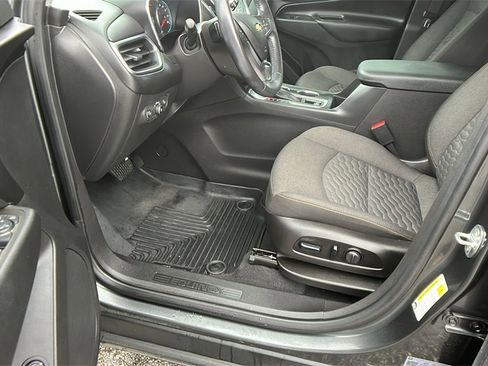 Used 2021 Chevrolet Equinox LT image 13