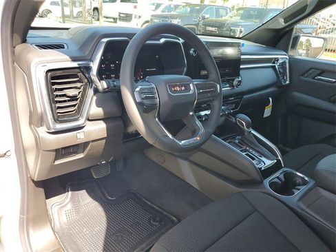 New 2026 GMC Canyon Elevation w/ Convenience Package image 10