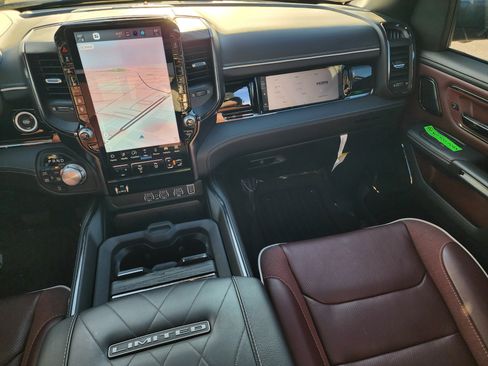 Used 2025 RAM 1500 Limited image 19