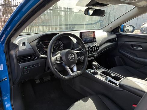 Used 2025 Nissan Sentra SV FWD image 31