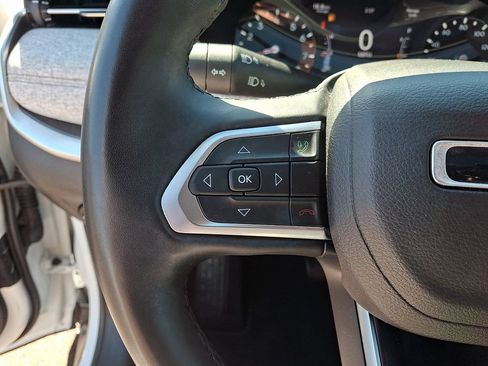 Used 2022 Jeep Compass Latitude w/ Sun and Sound Group AWD/4WD image 22