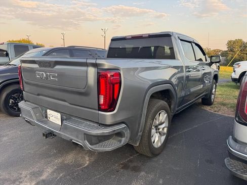 Used 2020 GMC Sierra 1500 SLT w/ X31 Off-Road Package AWD/4WD image 5