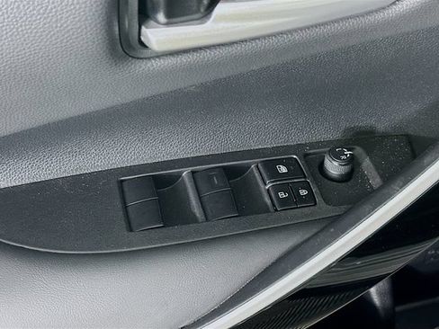 Used 2024 Toyota Corolla XSE FWD image 24