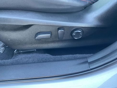 Used 2022 Subaru WRX Limited AWD/4WD image 22