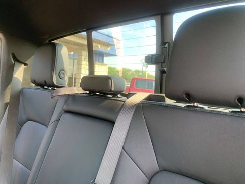 Used 2024 Chevrolet Colorado LT w/ LT Convenience Package III AWD/4WD image 31