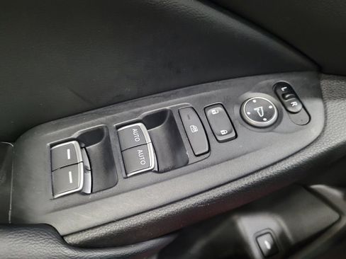 Used 2018 Honda Accord Sport image 27