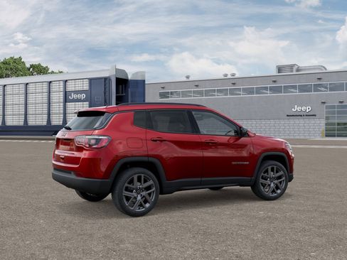 New 2026 Jeep Compass Latitude image 5
