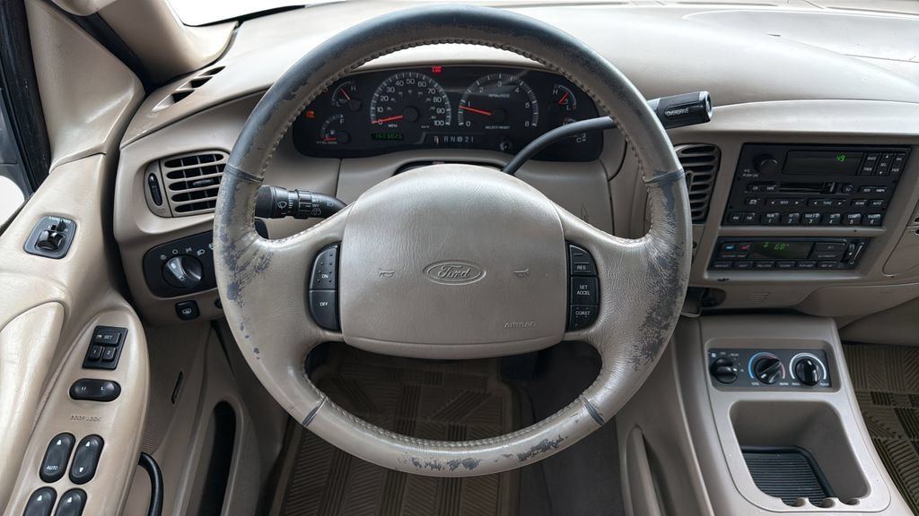 Used 2001 Ford Expedition Eddie Bauer AWD/4WD image 17