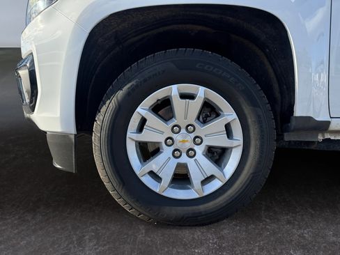 Used 2022 Chevrolet Colorado LT w/ Fleet Safety Package image 9