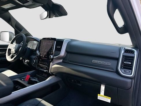 New 2026 RAM 1500 Big Horn AWD/4WD image 32