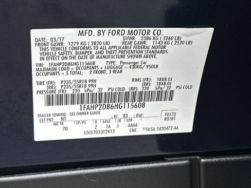 Used 2017 Ford Taurus SE image 28