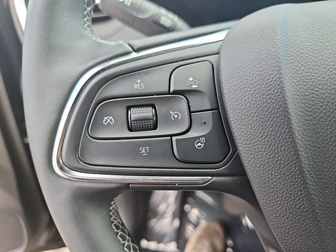 Used 2024 Buick Encore GX Preferred w/ Comfort Package AWD/4WD image 21