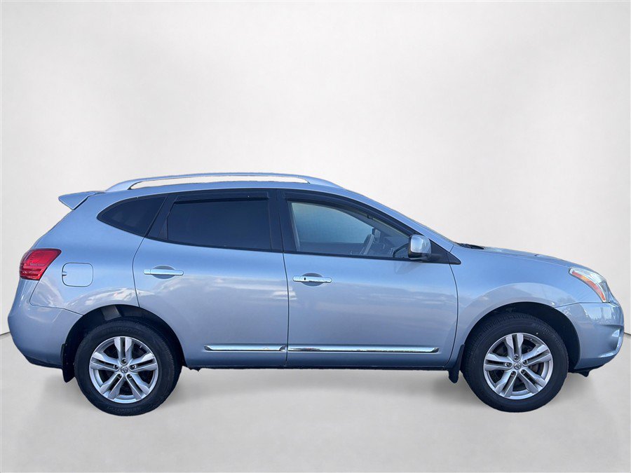 Used 2013 Nissan Rogue SV AWD/4WD image 6