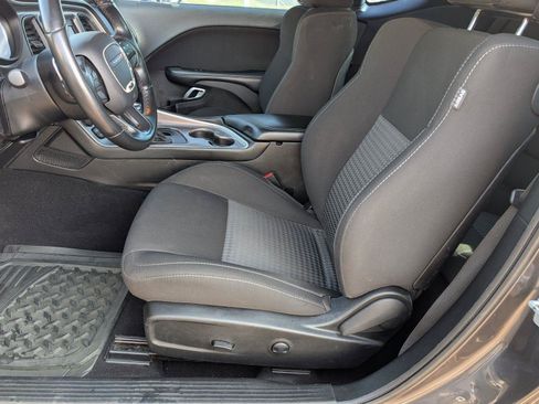 Used 2022 Dodge Challenger GT RWD image 13