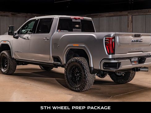 Used 2026 GMC Sierra 2500 AT4 w/ AT4 Premium Plus Package AWD/4WD image 7