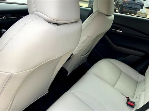 Used 2025 MAZDA CX-30 AWD 2.5 S w/ Premium Package image 17