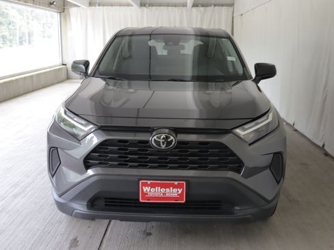 Used 2023 Toyota RAV4 LE FWD image 3