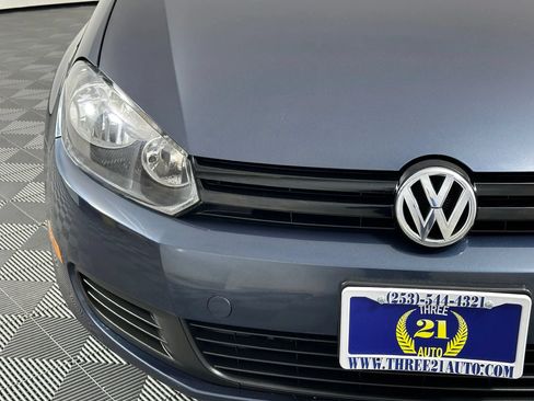 Used 2013 Volkswagen Golf 4-Door FWD image 3