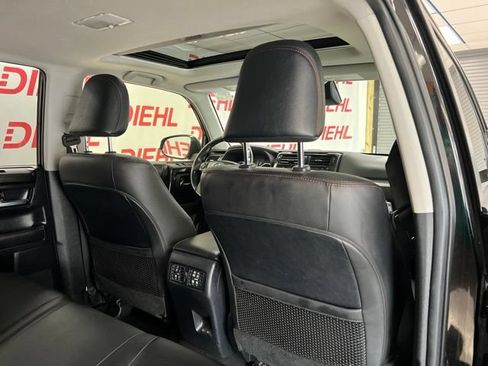 Used 2023 Toyota 4Runner TRD Off-Road Premium w/ Moonroof Package AWD/4WD image 11