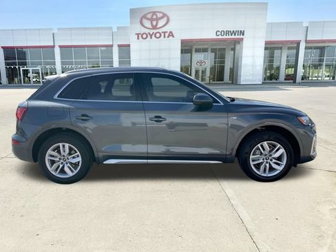 Used 2023 Audi Q5 2.0T Premium w/ Convenience Package AWD/4WD image 6